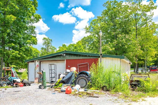 222 Bennie Camp Road, Dunlap, TN 37327
