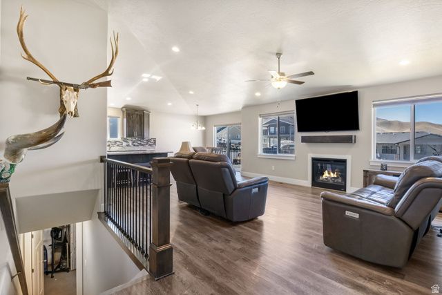 358 S CANYON OVERLOOK DR, Tooele, UT 84074