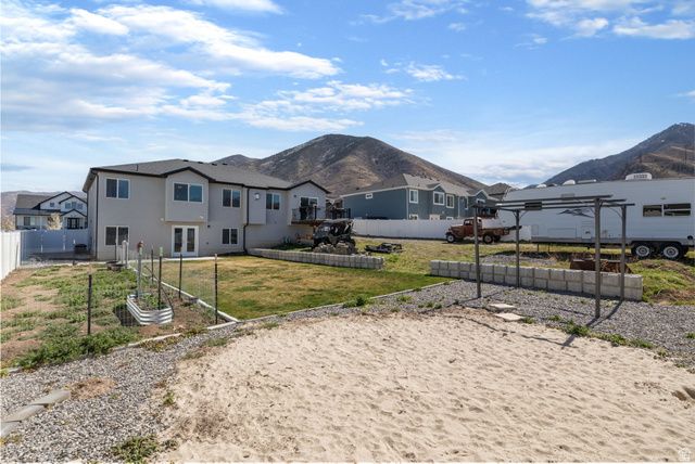 358 S CANYON OVERLOOK DR, Tooele, UT 84074