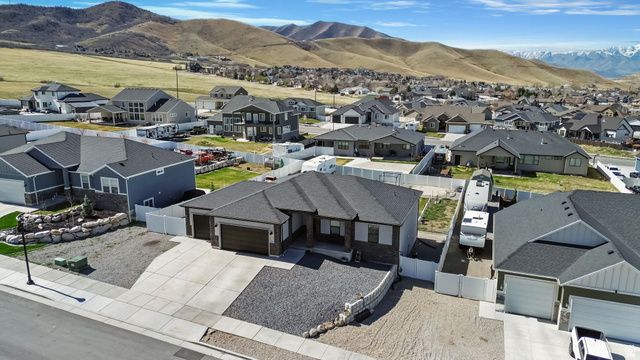 358 S CANYON OVERLOOK DR, Tooele, UT 84074
