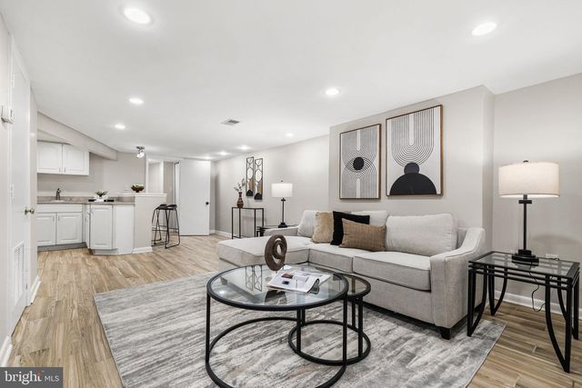 3350 18TH ST NW, Washington, DC 20010