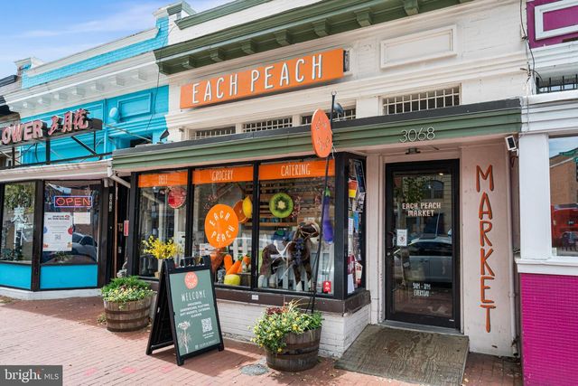3350 18TH ST NW, Washington, DC 20010