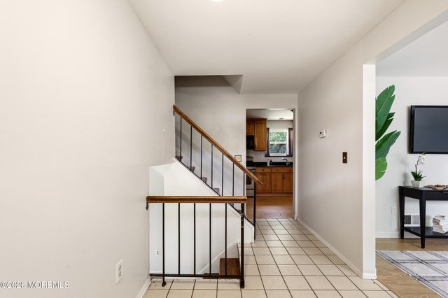107 Ridge Drive, Toms River, NJ 08753