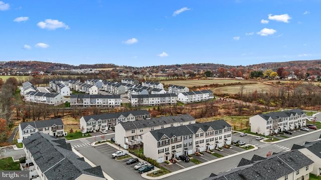 23 FOXWOOD DR, Gilbertsville, PA 19525