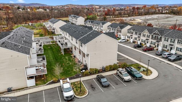 23 FOXWOOD DR, Gilbertsville, PA 19525