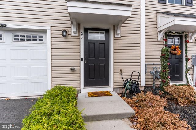 23 FOXWOOD DR, Gilbertsville, PA 19525