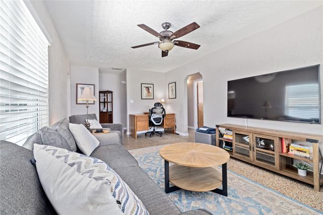 4122 W GRAY STREET, Tampa, FL 33609