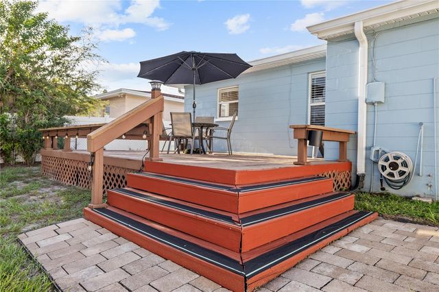4122 W GRAY STREET, Tampa, FL 33609