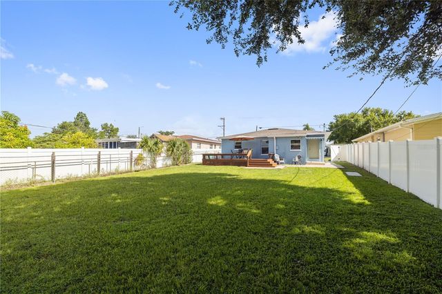 4122 W GRAY STREET, Tampa, FL 33609