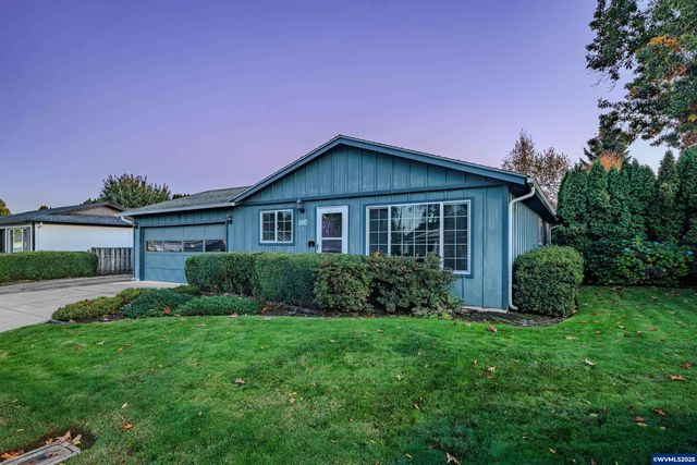 1110 Genie Ct SE, Salem, OR 97306