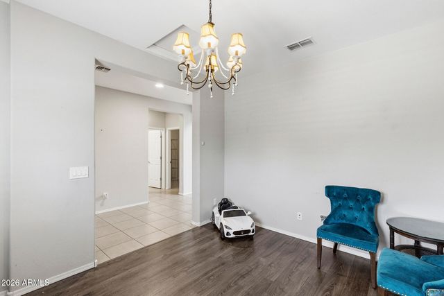 17327 W STRAIGHT ARROW Lane, Surprise, AZ 85387
