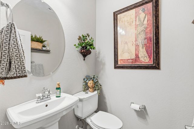 17327 W STRAIGHT ARROW Lane, Surprise, AZ 85387