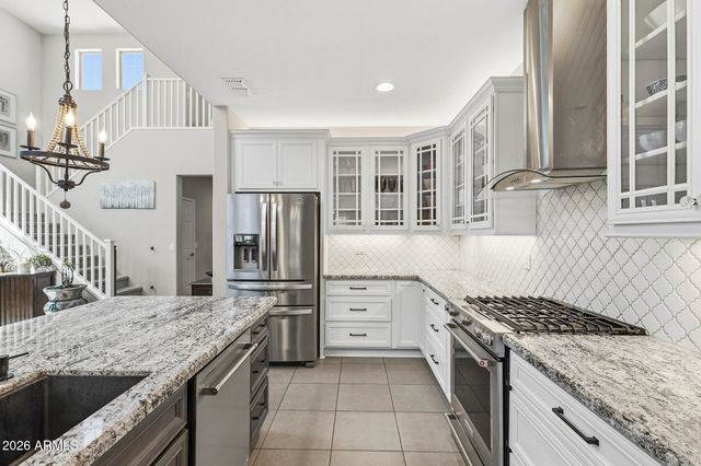 17327 W STRAIGHT ARROW Lane, Surprise, AZ 85387