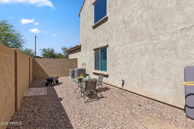 17327 W STRAIGHT ARROW Lane, Surprise, AZ 85387