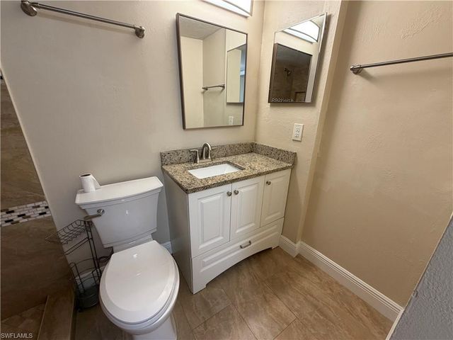 5327 Summerlin RD 2707, Fort Myers, FL 33919