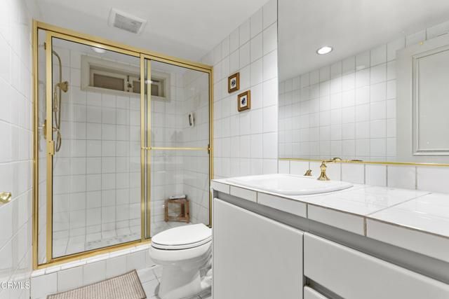 3351 Deer Creek Lane A, Glendale, CA 91208