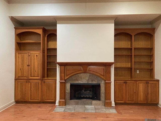 10655 Woodland Oaks, Baton Rouge, LA 70809