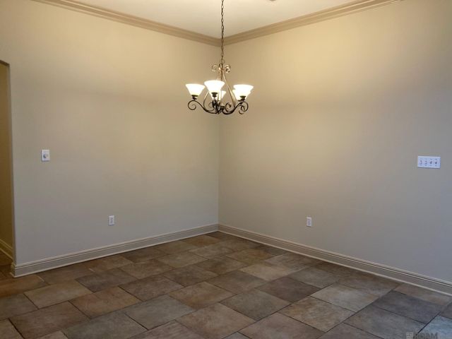 10655 Woodland Oaks, Baton Rouge, LA 70809