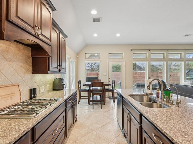 10018 Foggy River, Missouri City, TX 77459