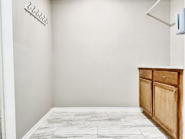 101 Twining Drive, Denison, TX 75020