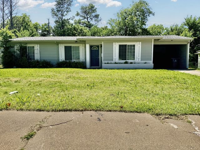 101 Twining Drive, Denison, TX 75020