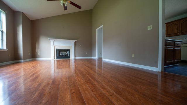 175 Spring Valley Lane, Ringgold, GA 30736
