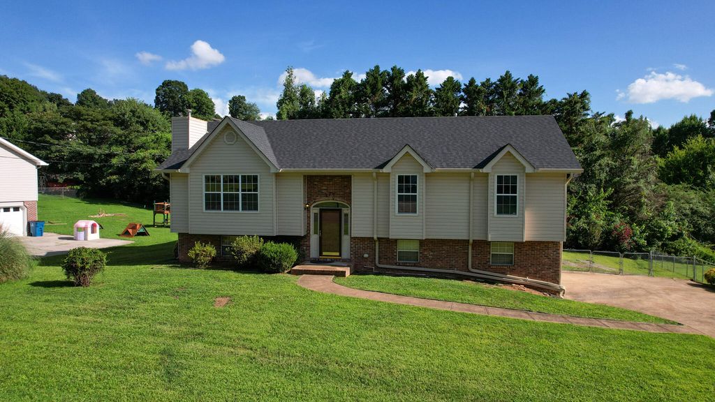175 Spring Valley Lane, Ringgold, GA 30736