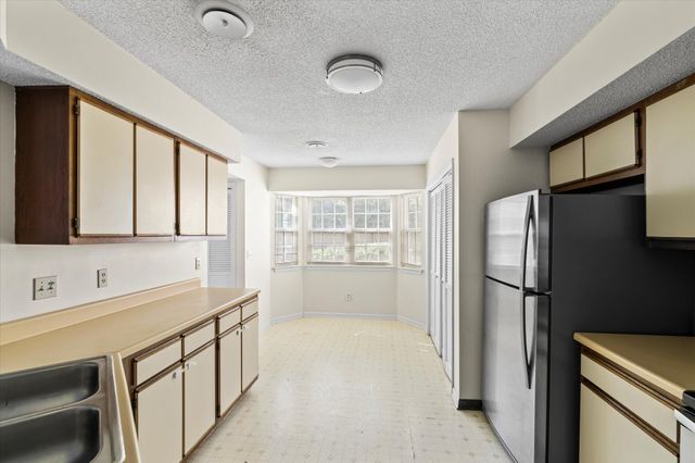 1150 Monaco Drive, Mount Pleasant, SC 29464