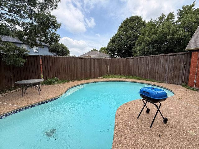 4209 Mulberry Drive, Carrollton, TX 75010