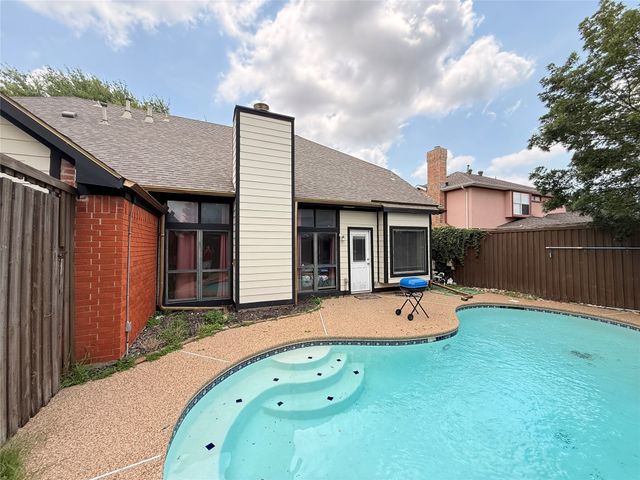 4209 Mulberry Drive, Carrollton, TX 75010