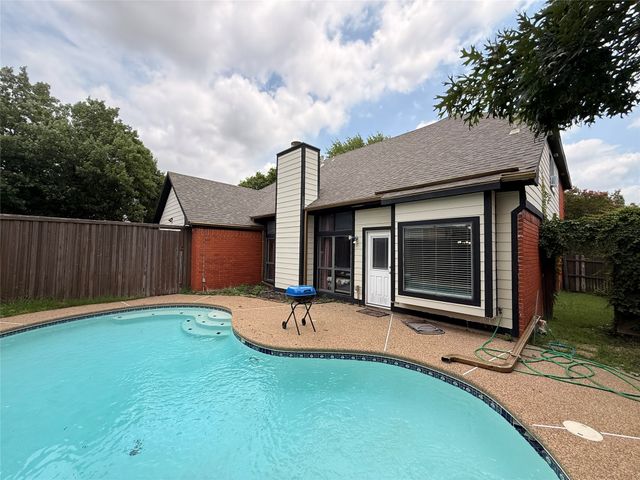 4209 Mulberry Drive, Carrollton, TX 75010