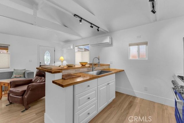 640 S Calle Palo Fierro, Palm Springs, CA 92264