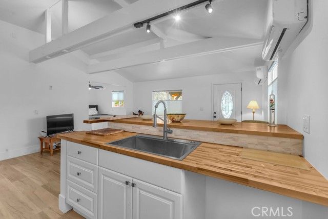 640 S Calle Palo Fierro, Palm Springs, CA 92264