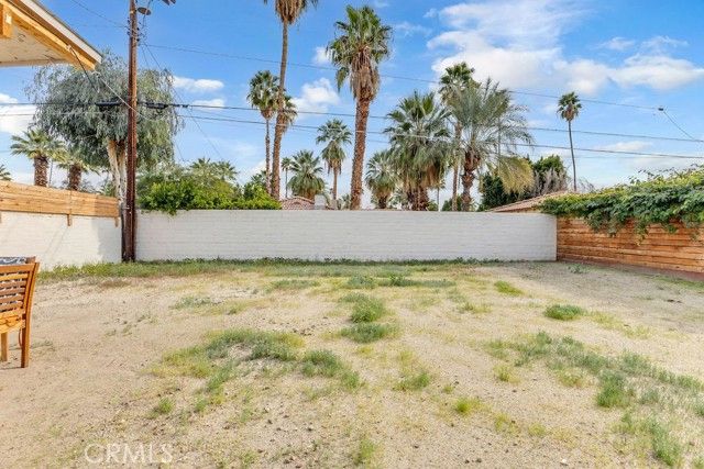 640 S Calle Palo Fierro, Palm Springs, CA 92264