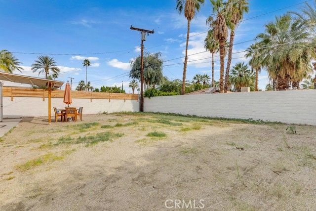 640 S Calle Palo Fierro, Palm Springs, CA 92264
