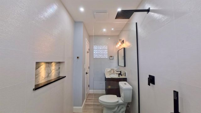 1381 Wyndcliff, Wellington, FL 33414