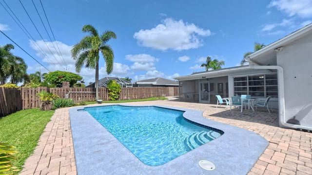 1381 Wyndcliff, Wellington, FL 33414