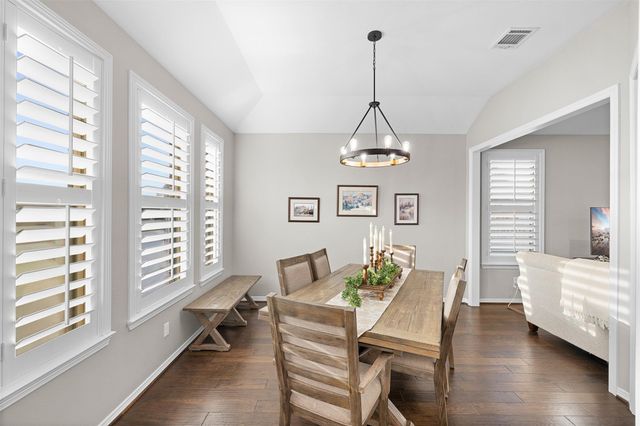 26 Briarwood Lane, Bellville, TX 77418