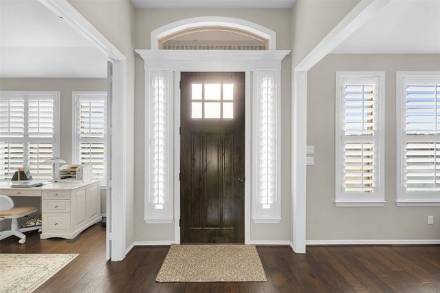 26 Briarwood Lane, Bellville, TX 77418