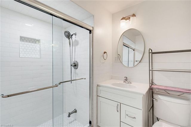 1029 Cantering Road, High Point, NC 27265