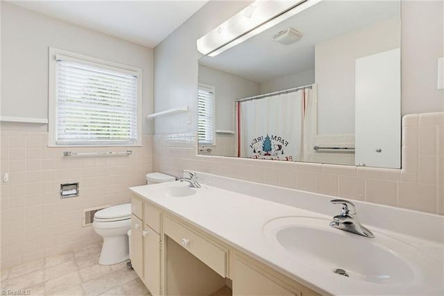1029 Cantering Road, High Point, NC 27265