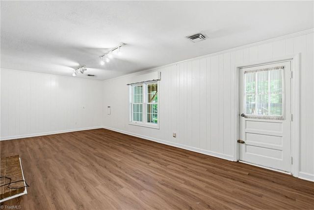 1029 Cantering Road, High Point, NC 27265
