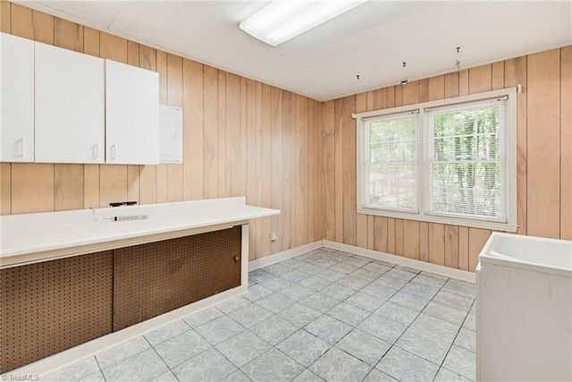 1029 Cantering Road, High Point, NC 27265