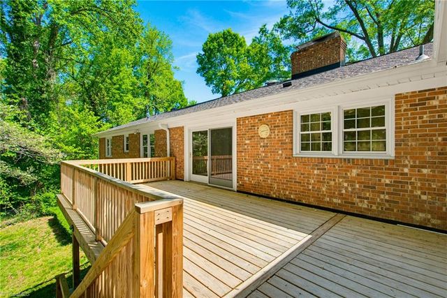 1029 Cantering Road, High Point, NC 27265