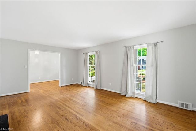 1029 Cantering Road, High Point, NC 27265