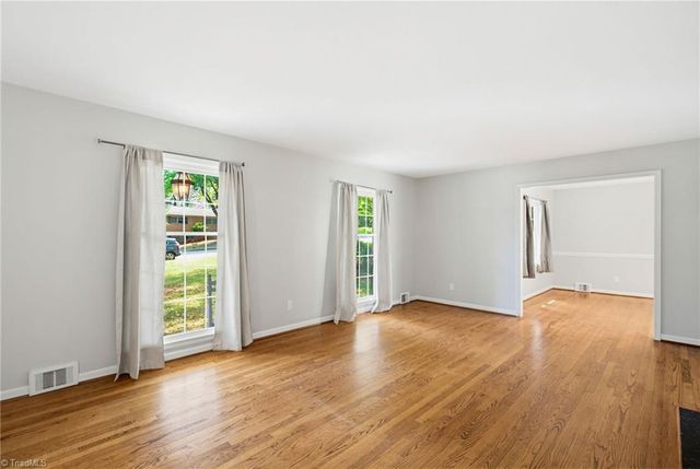 1029 Cantering Road, High Point, NC 27265