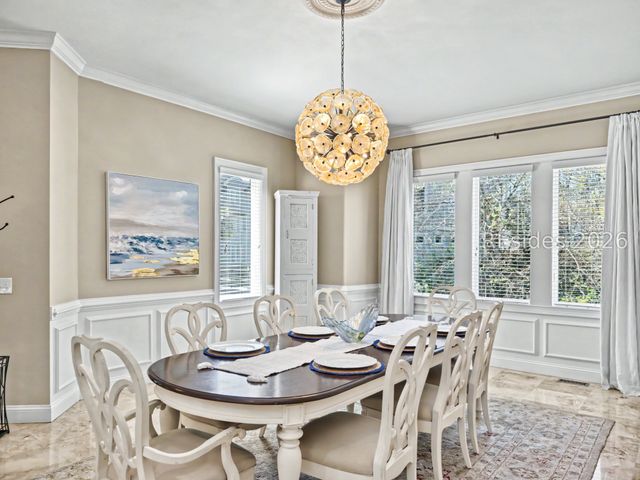 7 Abalone Ln, Hilton Head Island, SC 29928