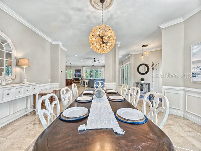 7 Abalone Ln, Hilton Head Island, SC 29928