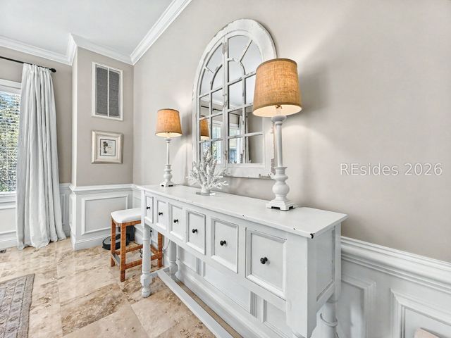 7 Abalone Ln, Hilton Head Island, SC 29928