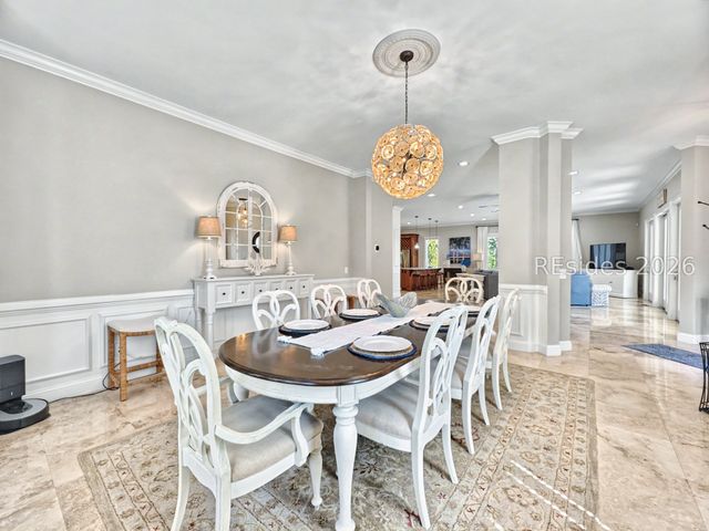 7 Abalone Ln, Hilton Head Island, SC 29928